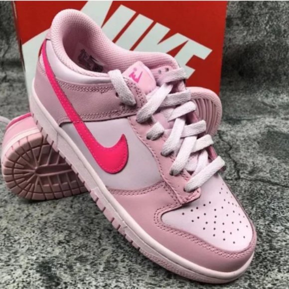 Women Nike Dunk Low Triple Pink Sneakers Athletic Shoes - Picture 4 of 7